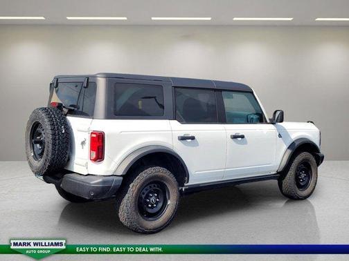 2022 Ford Bronco Black Diamond