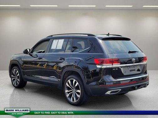 2022 Volkswagen Atlas 3.6L SE w/Technology