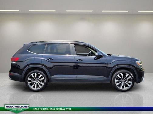 2022 Volkswagen Atlas 3.6L SE w/Technology