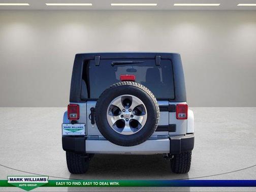 Billet Silver Metallic Clearcoat 2017 Jeep Wrangler Unlimited Sahara