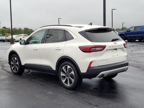 2023 Ford Escape Platinum