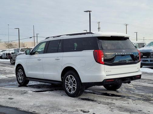 2025 Ford Expedition Max Active