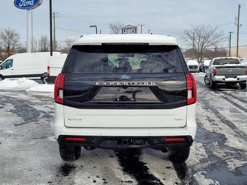 2025 Ford Expedition Max Active