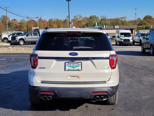 2019 Ford Explorer sport