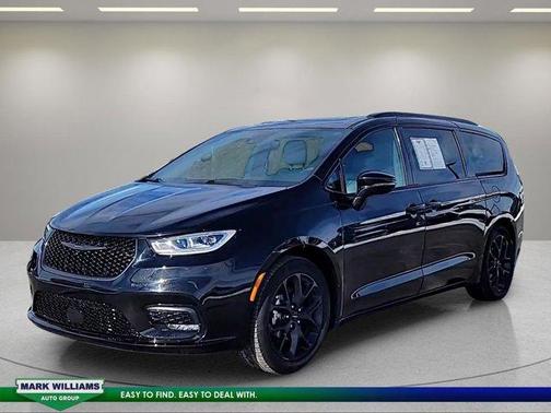 2025 Chrysler Pacifica Limited