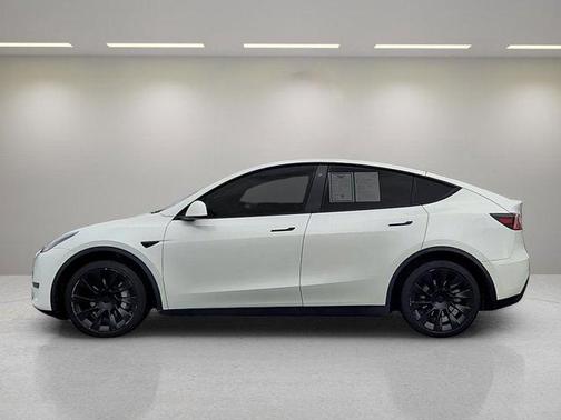 2020 Tesla Model Y Long Range