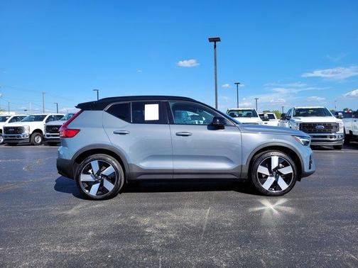 2023 Volvo XC40 Recharge Pure Electric Twin Ultimate