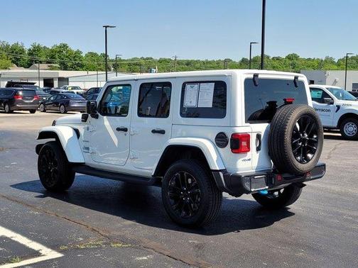2022 Jeep Wrangler Unlimited 4xe Sahara