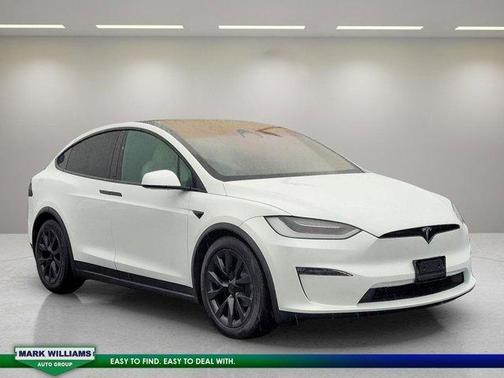 2023 Tesla Model X Standard Range