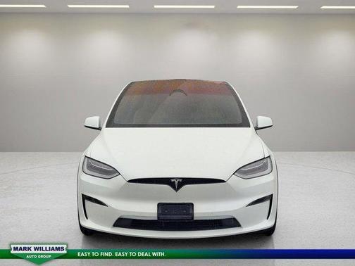 2023 Tesla Model X Standard Range