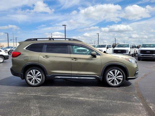 Autumn Green Metallic 2022 Subaru Ascent Limited 7-Passenger