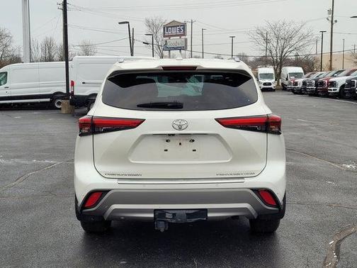 2020 Toyota Highlander Platinum