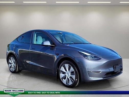 Midnight Silver Metallic 2022 Tesla Model Y Long Range