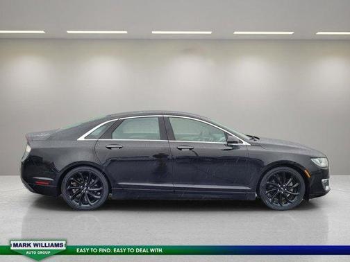 2020 Lincoln MKZ Standard