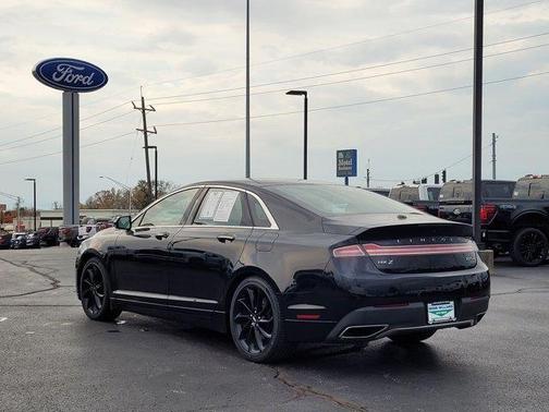 2020 Lincoln MKZ Standard