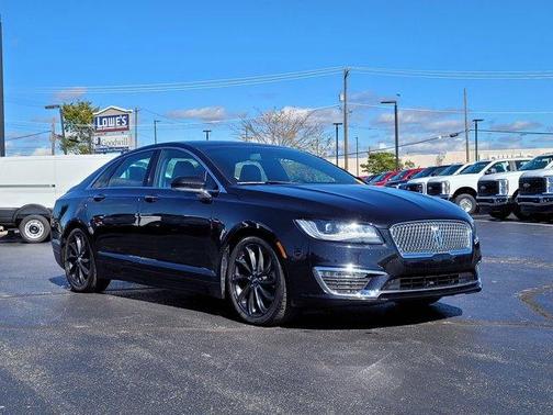 2020 Lincoln MKZ Standard