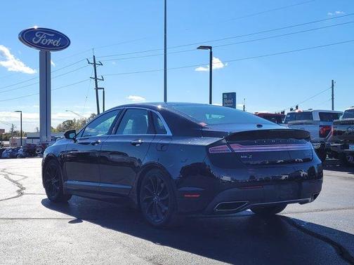 2020 Lincoln MKZ Standard