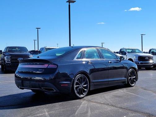 2020 Lincoln MKZ Standard