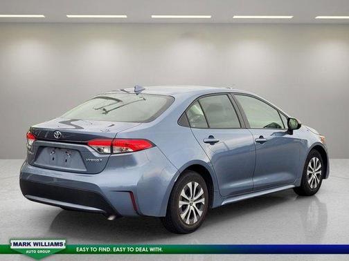 2022 Toyota Corolla Hybrid LE