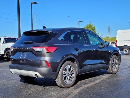 2020 Ford Escape SEL
