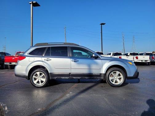 2013 Subaru Outback 2.5i Premium