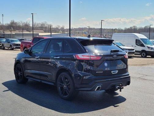 2019 Ford Edge ST