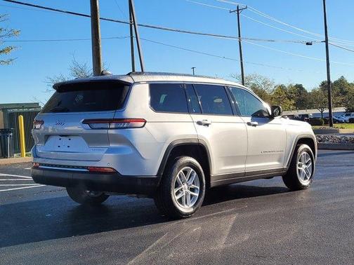 2024 Jeep Grand Cherokee L Laredo
