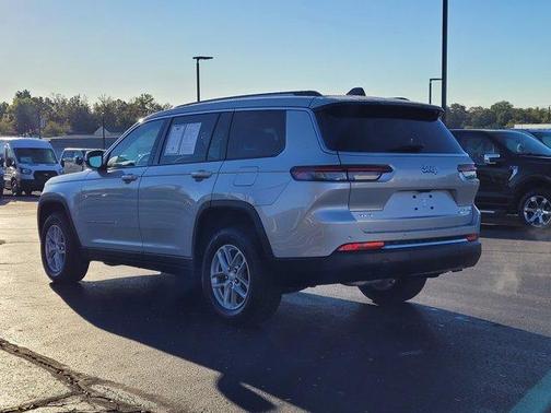 2024 Jeep Grand Cherokee L Laredo