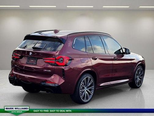 2023 BMW X3 M40i