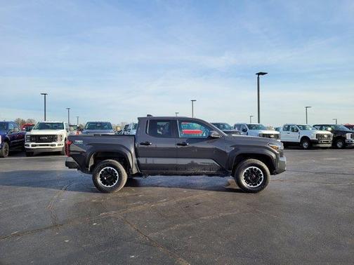 2024 Toyota Tacoma TRD Off Road
