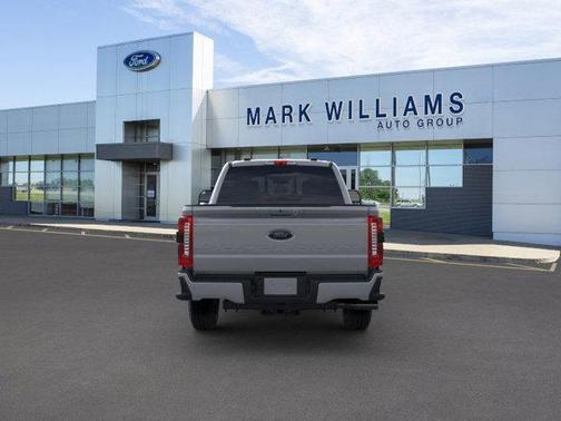 2025 Ford F-350 Lariat Super Duty
