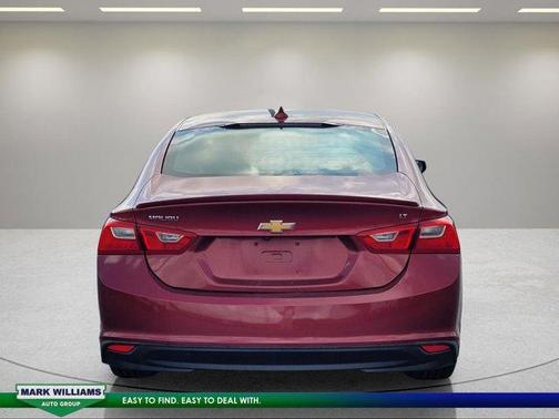 Cajun Red Tintcoat 2018 Chevrolet Malibu LT