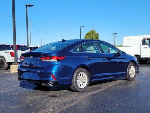 2019 Hyundai SONATA SE