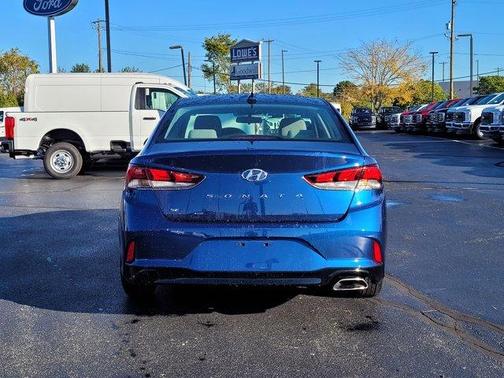 2019 Hyundai SONATA SE