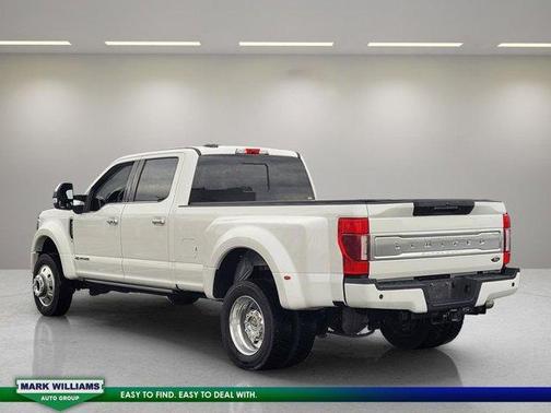 2022 Ford F-450 LIMITED