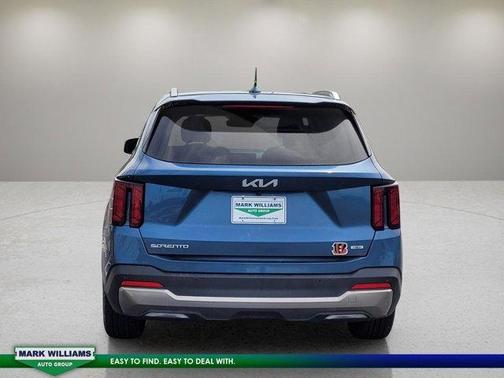 2025 Kia Sorento Hybrid EX