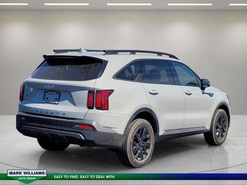 Wolf Gray 2022 Kia Sorento S