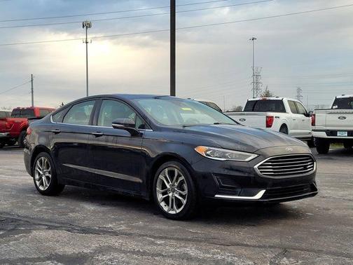 2020 Ford Fusion SEL