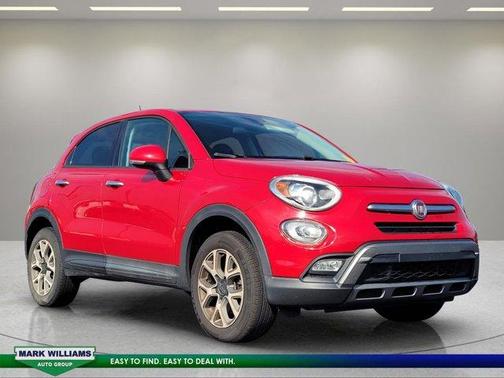 Rosso Passione 2016 FIAT 500X Trekking