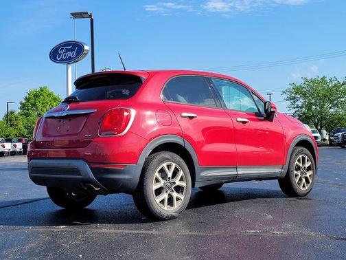 Rosso Passione 2016 FIAT 500X Trekking