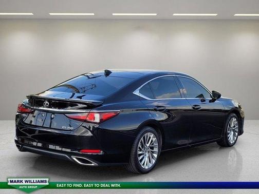 2023 Lexus ES 350 Luxury