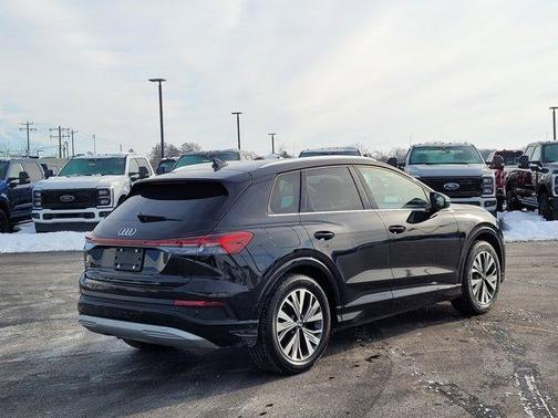 2023 Audi Q4 e-tron 40 Premium Plus