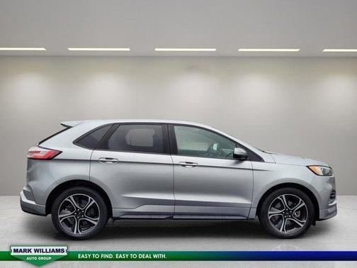 2020 Ford Edge ST