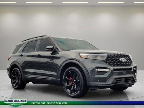 Green Metallic 2023 Ford Explorer ST