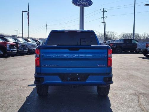 2022 Chevrolet Silverado 1500 RST