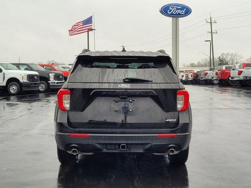 2023 Ford Explorer ST-Line