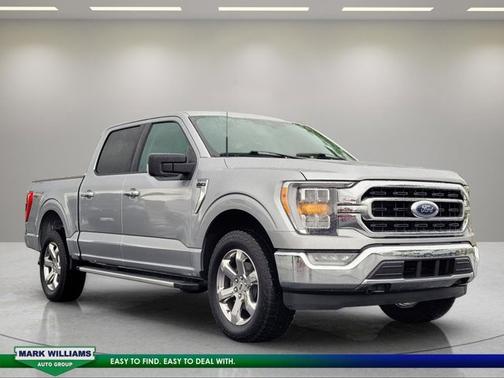 ICONIC SILVER METALLIC 2023 Ford F-150 XLT