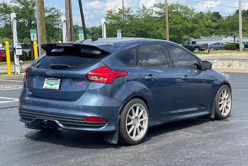 2018 Ford Focus ST Base