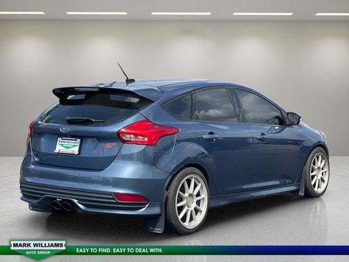 2018 Ford Focus ST Base