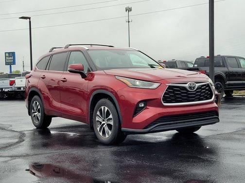 2021 Toyota Highlander XLE